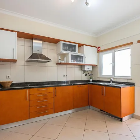 Casa Canada-spacious 3 Bed House, O Pomar Holiday home *
