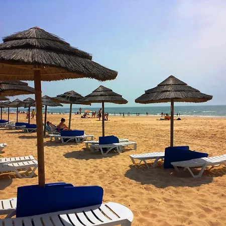 Dom wakacyjny Casa Canada-spacious 3 Bed House, O Pomar *