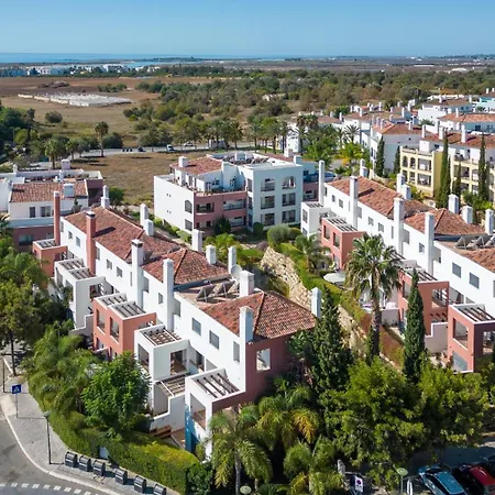 Dom wakacyjny Casa Canada-spacious 3 Bed House, O Pomar