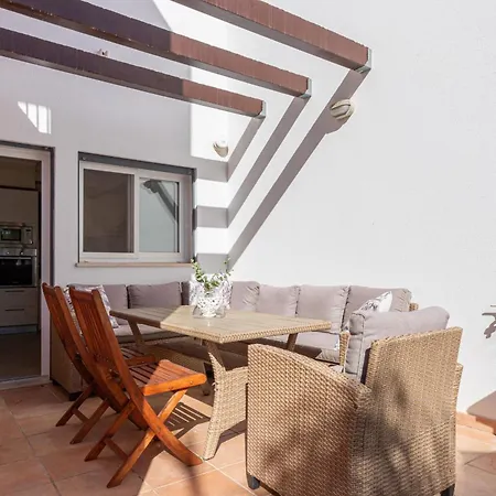 Casa Canada-spacious 3 Bed House, O Pomar *