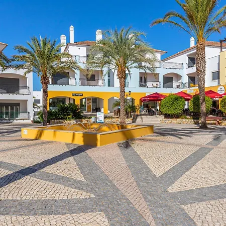 Dom wakacyjny Casa Canada-spacious 3 Bed House, O Pomar *