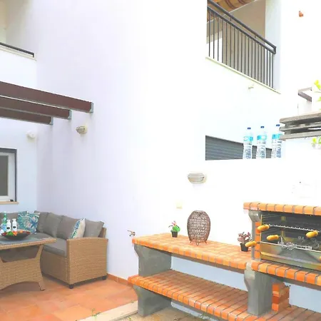 Casa Canada-spacious 3 Bed House, O Pomar *